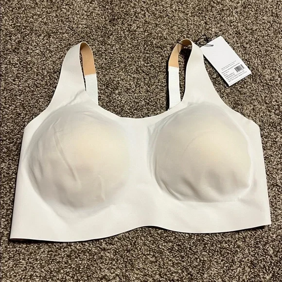 Knix Revolution Adjustable Pullover Bra - Picture 1 of 3